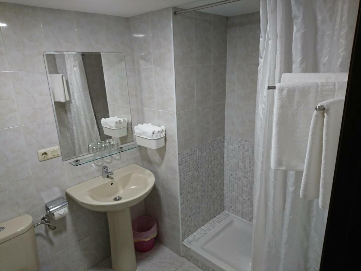 Saudade Hostal Cafeteria A Coruña Εξωτερικό φωτογραφία